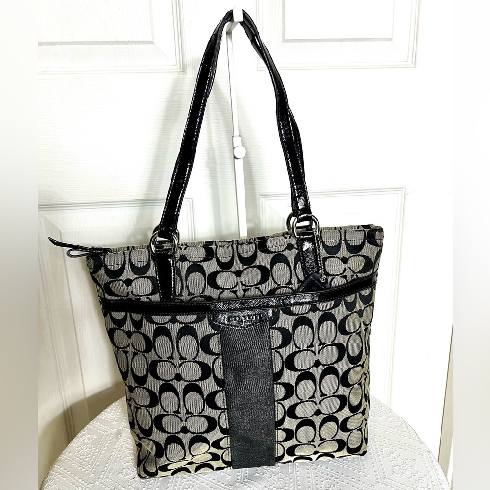 COACH💥VINTAGE💥Black Signature Stripe Tote F28504